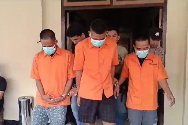 Zul Kabur Melalui Dek Sel Tahanan